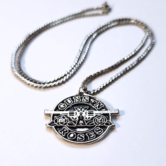 Guns N' Roses | Jewelry | Vtg Guns N Roses Pendant Necklace | Poshmark
